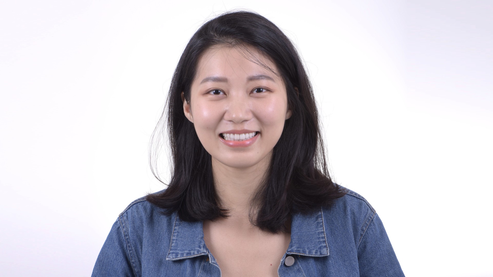 想要牙齒變亮白，那應該用美白好，還是貼片好呢？